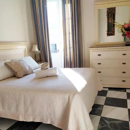 Sunshine Gonzalo Fernandez De Cordoba Appartement *